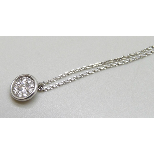 7259 - A 9ct white gold chain with a white metal diamond set pendant, pendant 6mm, 46cm chain, 2.2g