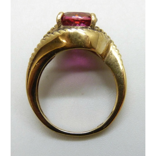 7296 - A silver gilt red and black stone ring, J