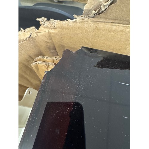 4158 - AEG Flexzone induction venting hob (transit damage to glass top) (556-119) *This lot is subject to V... 