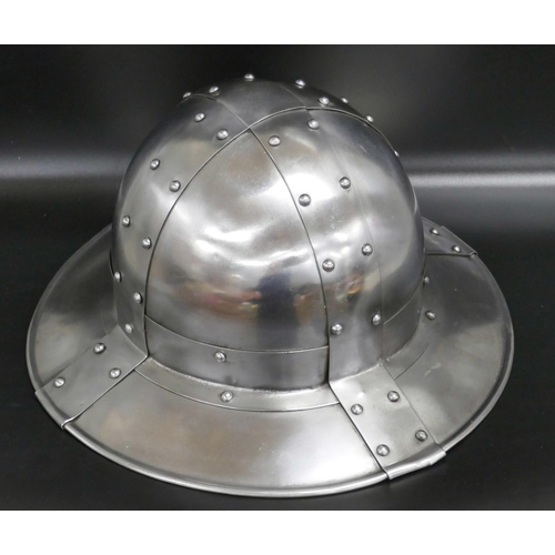 2044 - A kettle style re-enactment helmet