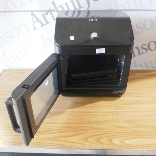 6002 - Instant pot air fry oven (371-432) *This lot is subject to VAT