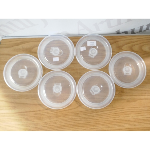 6010 - Six microwavable bowls with lids (371-108) *This lot is subject to VAT