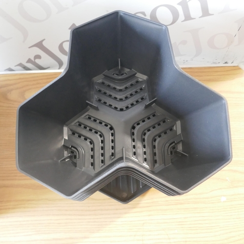 6065 - Multy stackable 5 tier planter  (371-185) *This lot is subject to VAT