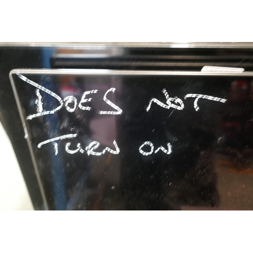 6088 - Quantity of broken/damaged televisions including Hisense 65