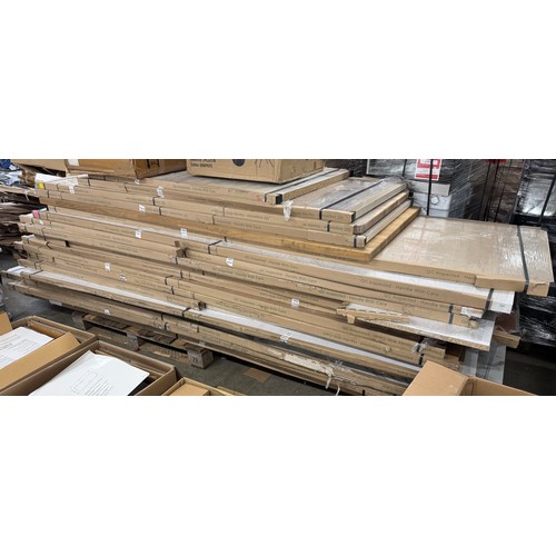 4328 - Quantity of kitchen worktops (3M & 3.5M in length) (561-252) *This lot is subject to VAT