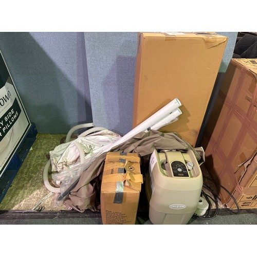 3032 - An Intex Purespa inflatable 4 person spa (unchecked) original RRP £374.91 + VAT (4245-16) *This lot ... 