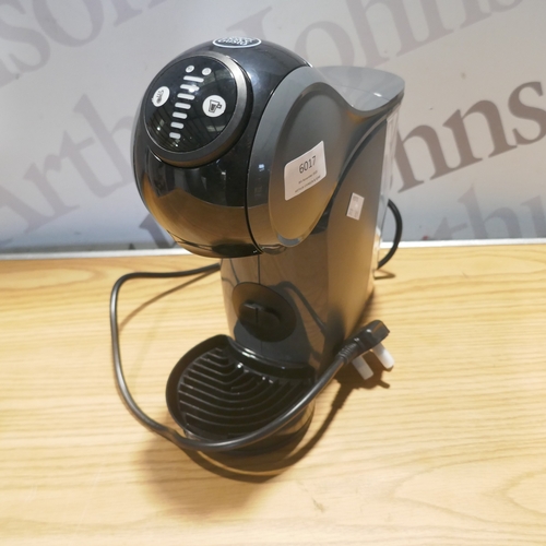 6017 - Delonghi Dolce Gusto coffee machine,(372-325) *This lot is subject to VAT