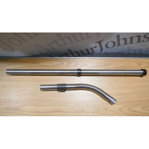 6044 - Henry micro hi-flo vacuum cleaner, original RRP £139.99 + VAT (372-541) *This lot is subject to VAT