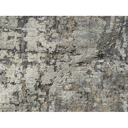 6390 - Gertmenian Avalon area rug, original RRP £99.99 + VAT (372-456) *This lot is subject to VAT