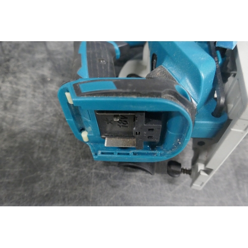 5012 - A Makita 18V DHS580Z cordless circular saw - no battery