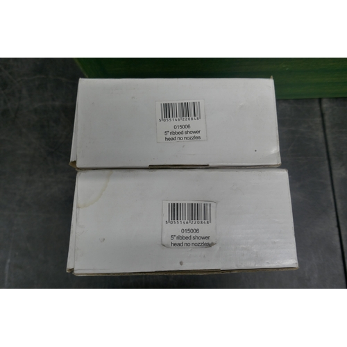 5027 - A box of bathroom/kitchen taps and accessories