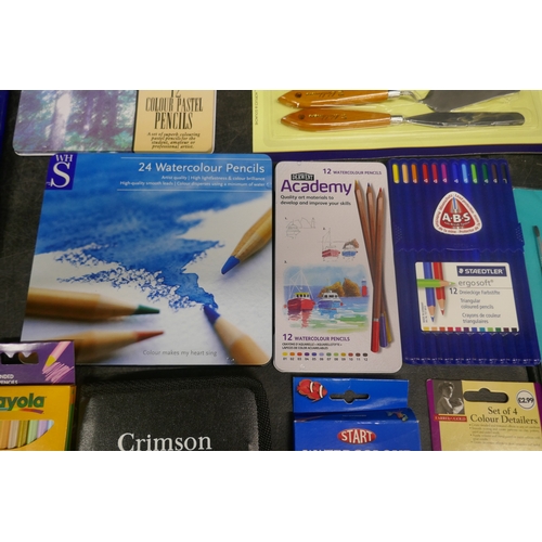 5032 - A collection of assorted artists materials and tools including pastel pad, sketchpad, oil pastels, w... 