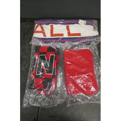 5038 - A Box of assorted scalves, various colours/designs