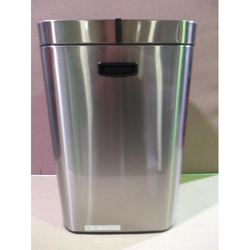 6298 - 47l Eko semi round bin   (372-416) *This lot is subject to VAT