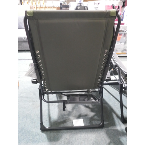 6274 - Timber Ridge Zero Gravity lounger (372-50) *This lot is subject to VAT