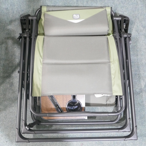 6274 - Timber Ridge Zero Gravity lounger (372-50) *This lot is subject to VAT
