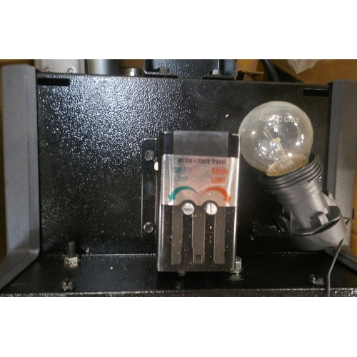 5118 - A Merlin Prolift 230T garage door opener