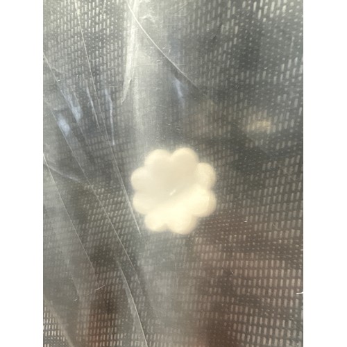 3230 - A grey and white double mattress