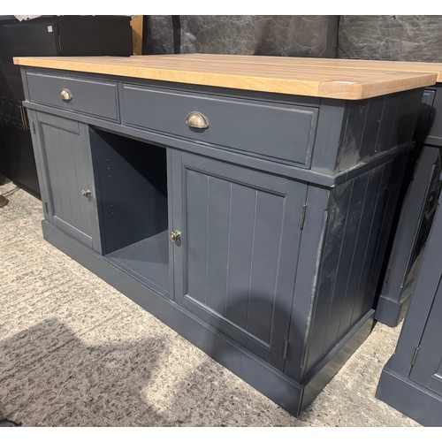 Lot 3092      
