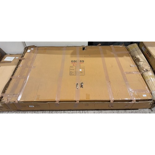 3214 - A Davidson marble effect dining table (unchecked)