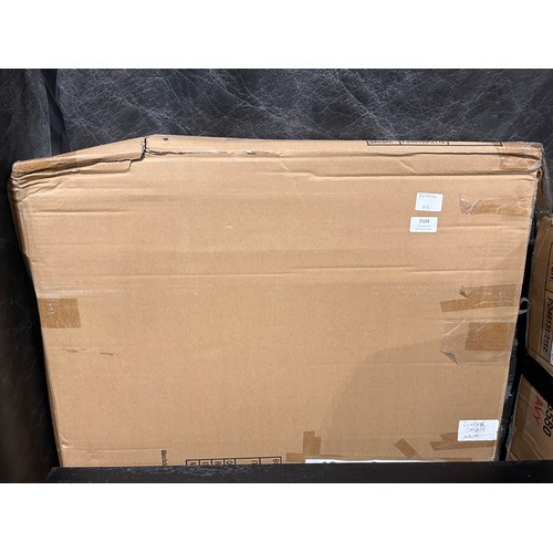 Lot 3104      