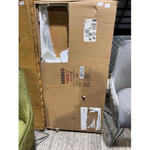 3247 - An oak Torrington desk