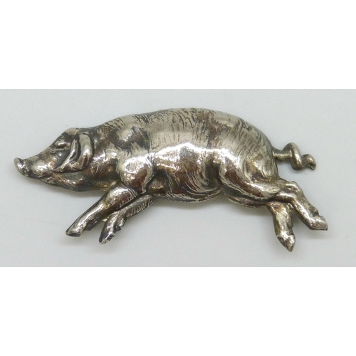 Lot 7067      
