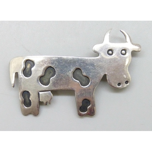 Lot 7077      