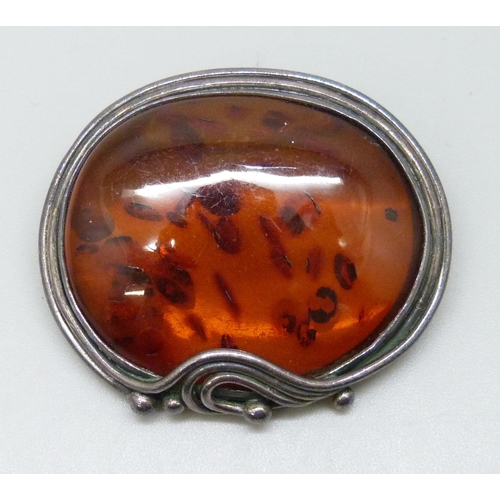 Lot 7088      