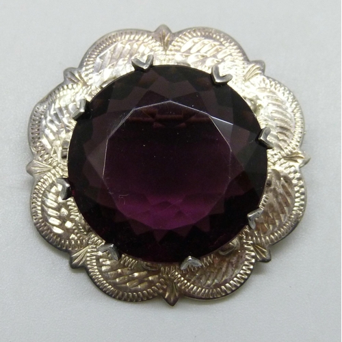 Lot 7095      