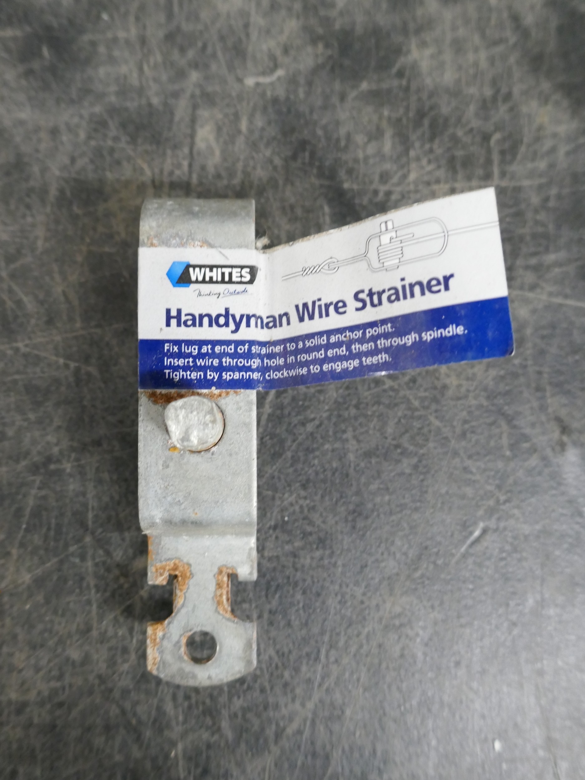 A quantity of 50mm metal gravel board clips and Handyman wire strainers