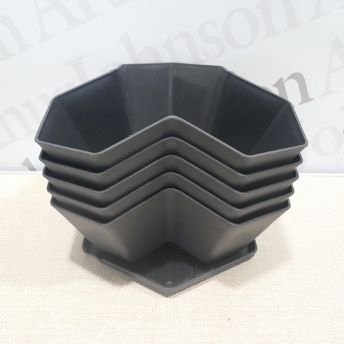 6004 - Multy 5 tier stackable planters  (372-202) *This lot is subject to VAT