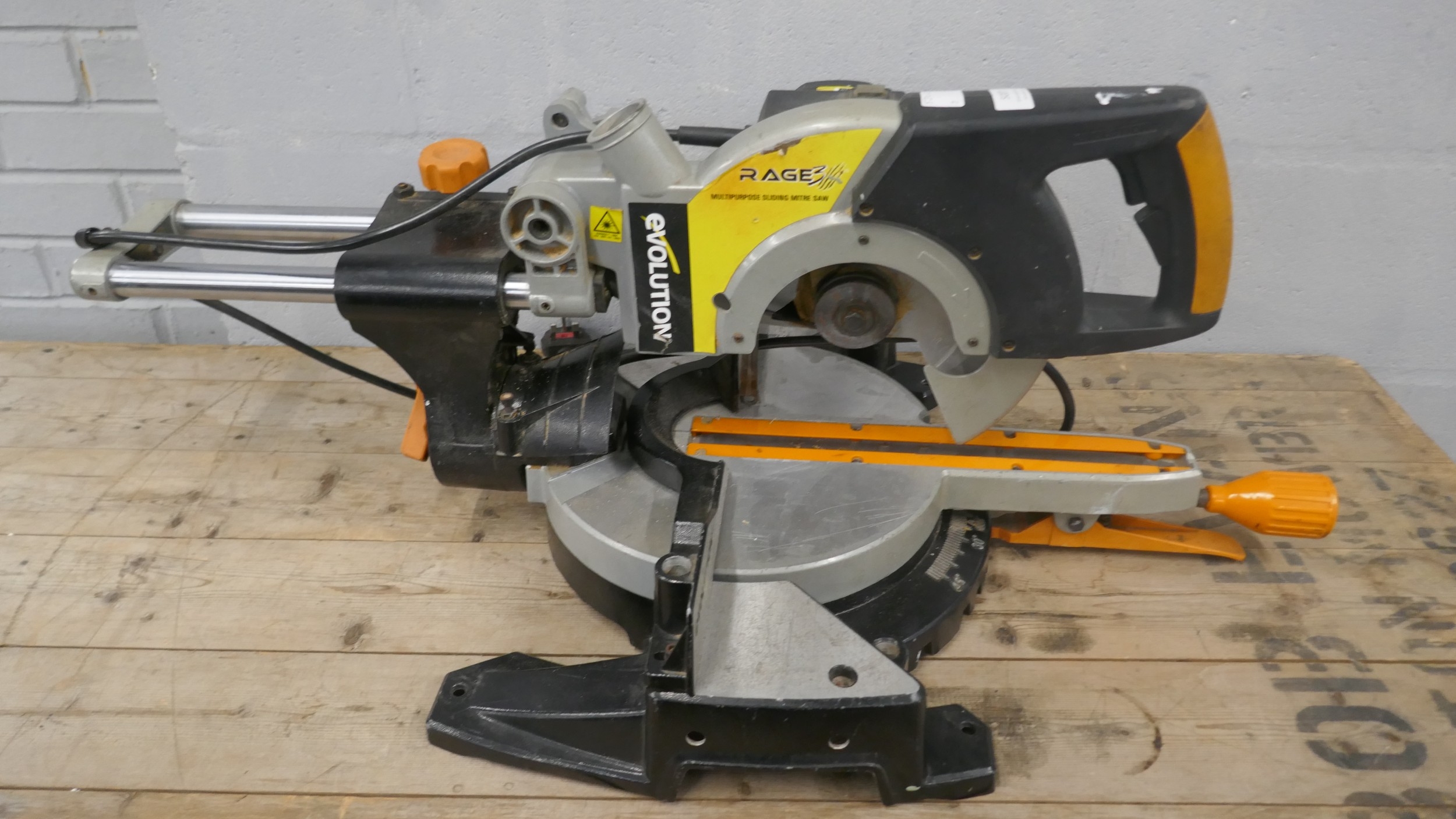 An Evolution Rage 3 multi-purpose 255mm (10