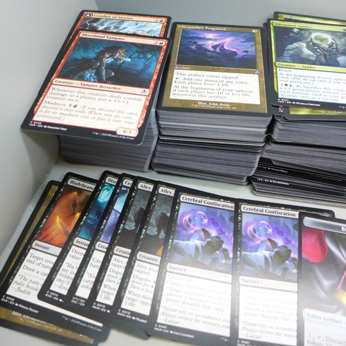 2291 - A large collection of Magic The Gathering cards, approximately 1000