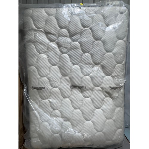 3271 - A Sealy posturepedic double mattress