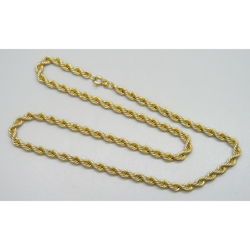 7117 - A 9ct gold rope chain necklace, 7.2g, 45cm