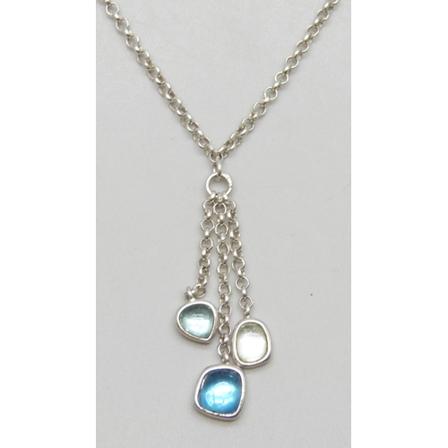 7142 - A silver necklace chain with three glass stone set drop pendants, hallmarked, 41.5cm