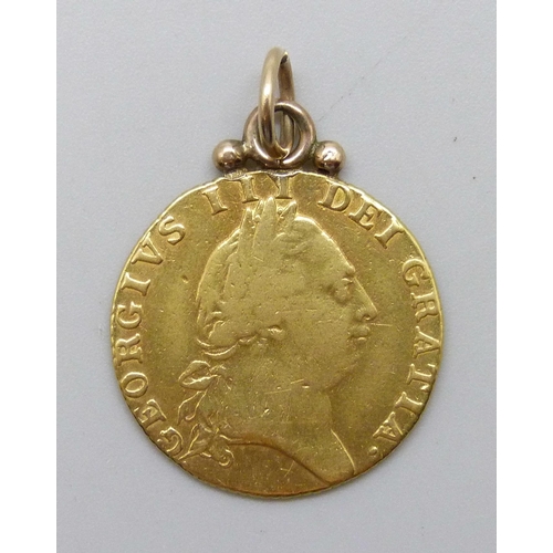 7349 - Coins - A George III 1788 gold guinea pendant