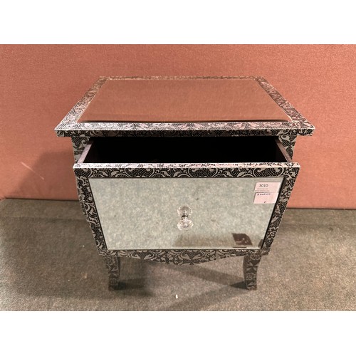 3010 - A grey and silver effect floral patterned, 1 drawer mirrored lamp table