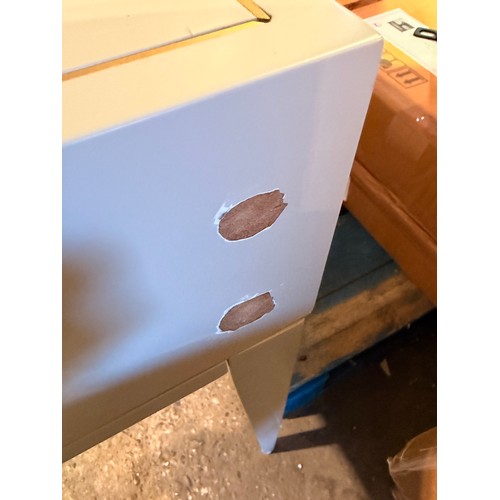 3050 - An Astley light grey 2 drawer console table