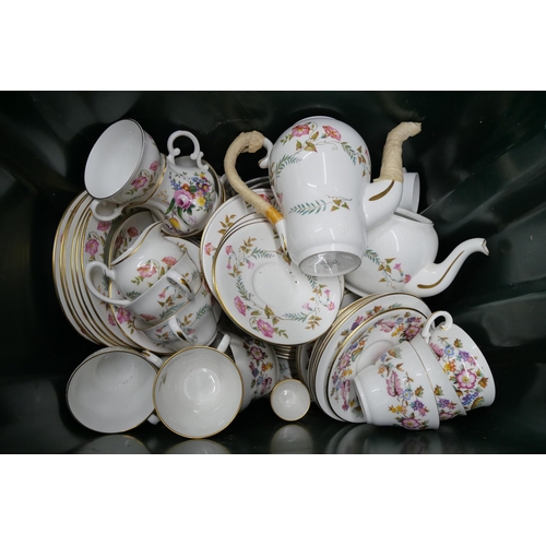 2392 - A large collection of Duffield Derbyshire Abbeydale porcelain tea and dinner ware   *Not available f... 