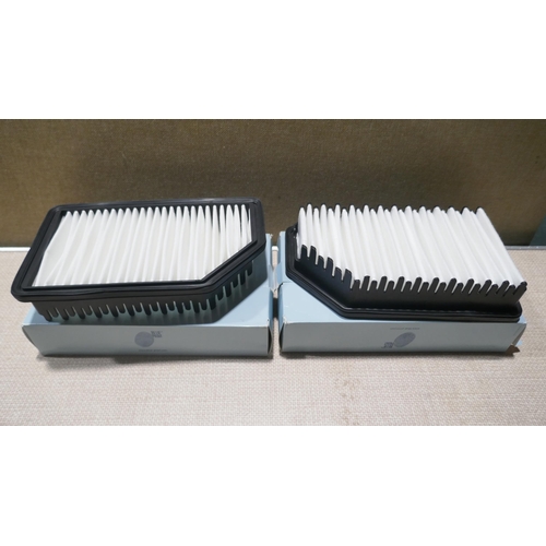 6076 - A quantity of car related items to include, Castrol Oil, Blue Print Filters, Tyre Pressure Gauge etc... 