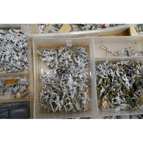 2200 - Two boxes of metal soldier figures, large collection of painted and unpainted model soldiers, mainly... 