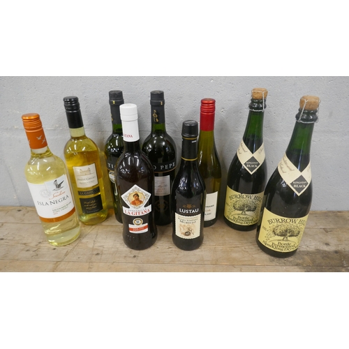 5071 - Nine bottles of assorted alcohol including Tio Pepe, Isla Negra, La Castella Pinot Grigio, La Gitana... 