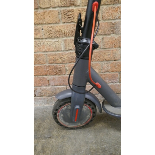 5114E - An Aovopro adult sized electric scooter  *Authority recovered