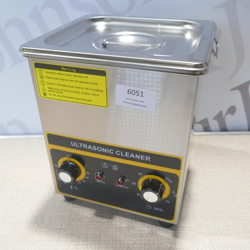 6051 - An Ultrasonic cleaner *This lot is subject to VAT