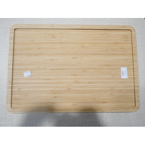 6057 - A Chopping board and rolling pin, set of 3 tea and coffee storage containers, metal cake stand, 2 po... 