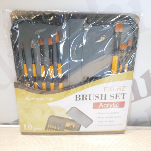 6101 - A box of miscellaneous items to include, a Joseph Joseph toilet brush holder, magazine rack, floor m... 