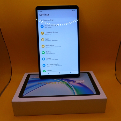 6235 - An Honor pad 8.7 tablet *This lot is subject to VAT