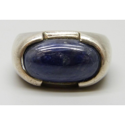 Lot 7207      